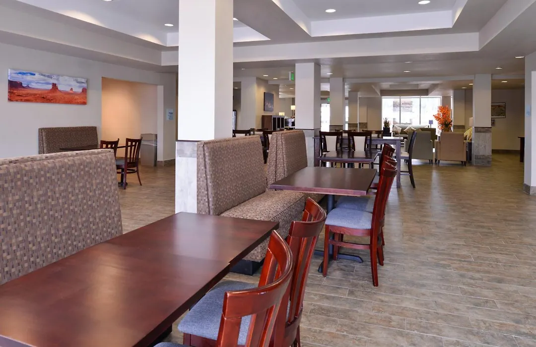 Holiday Inn Express & Suites Williams By Ihg-1